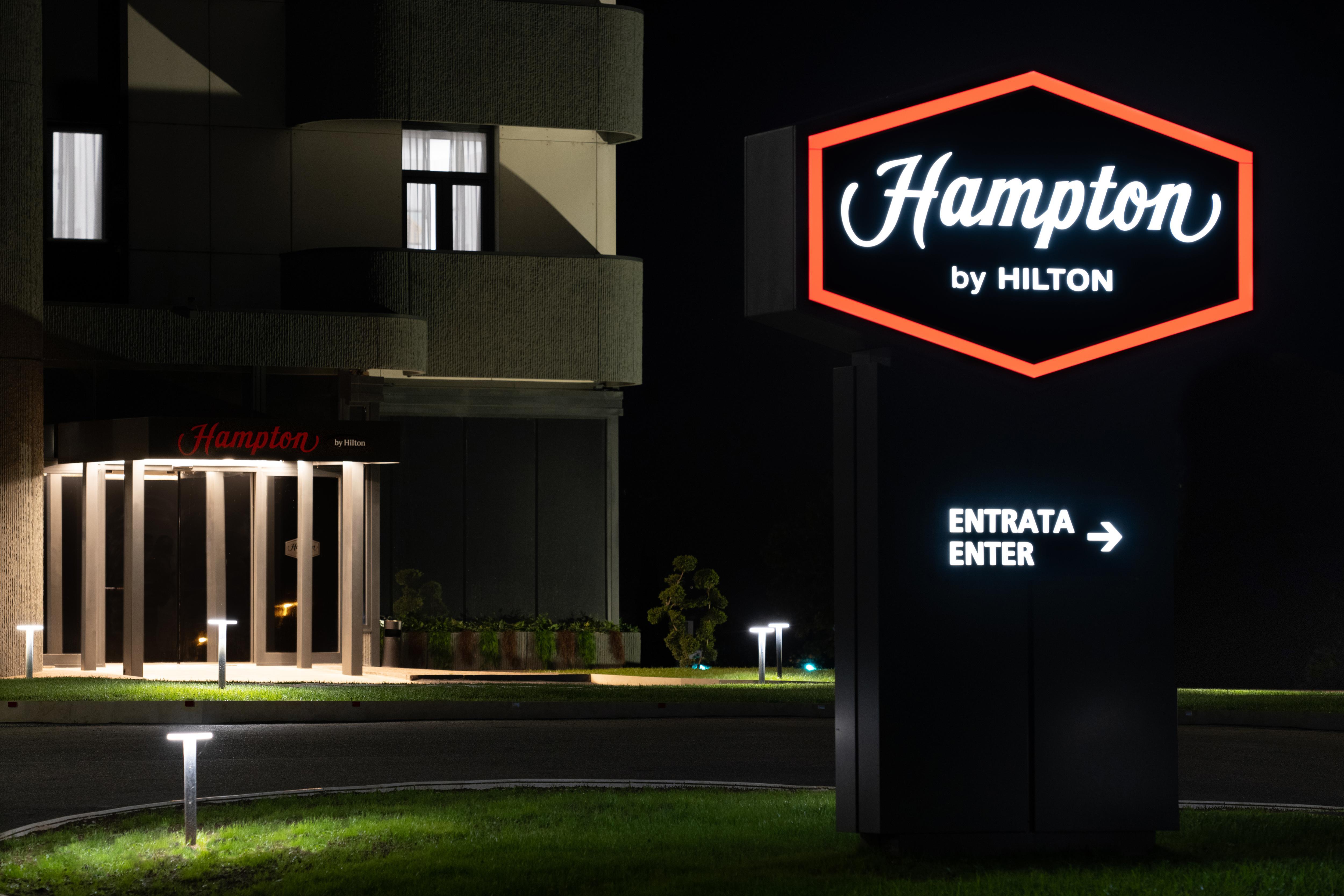 Hampton By Hilton Rome North Fiano Romano Esterno foto