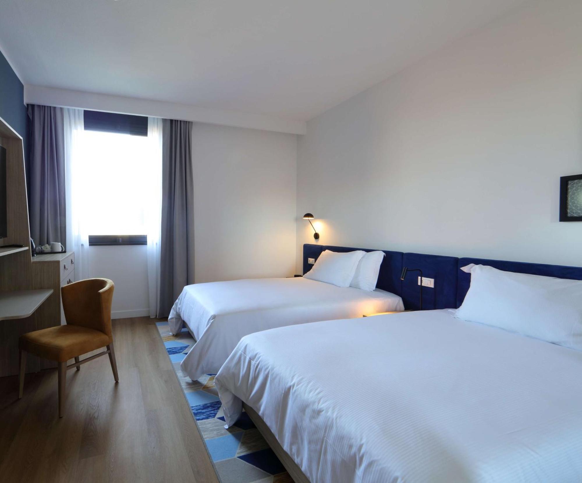 Hampton By Hilton Rome North Fiano Romano Esterno foto