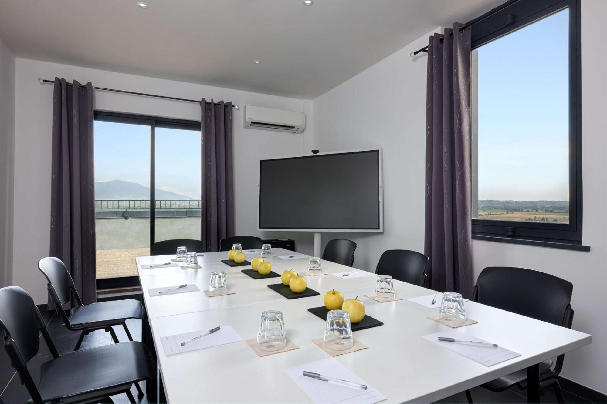 Hampton By Hilton Rome North Fiano Romano Esterno foto