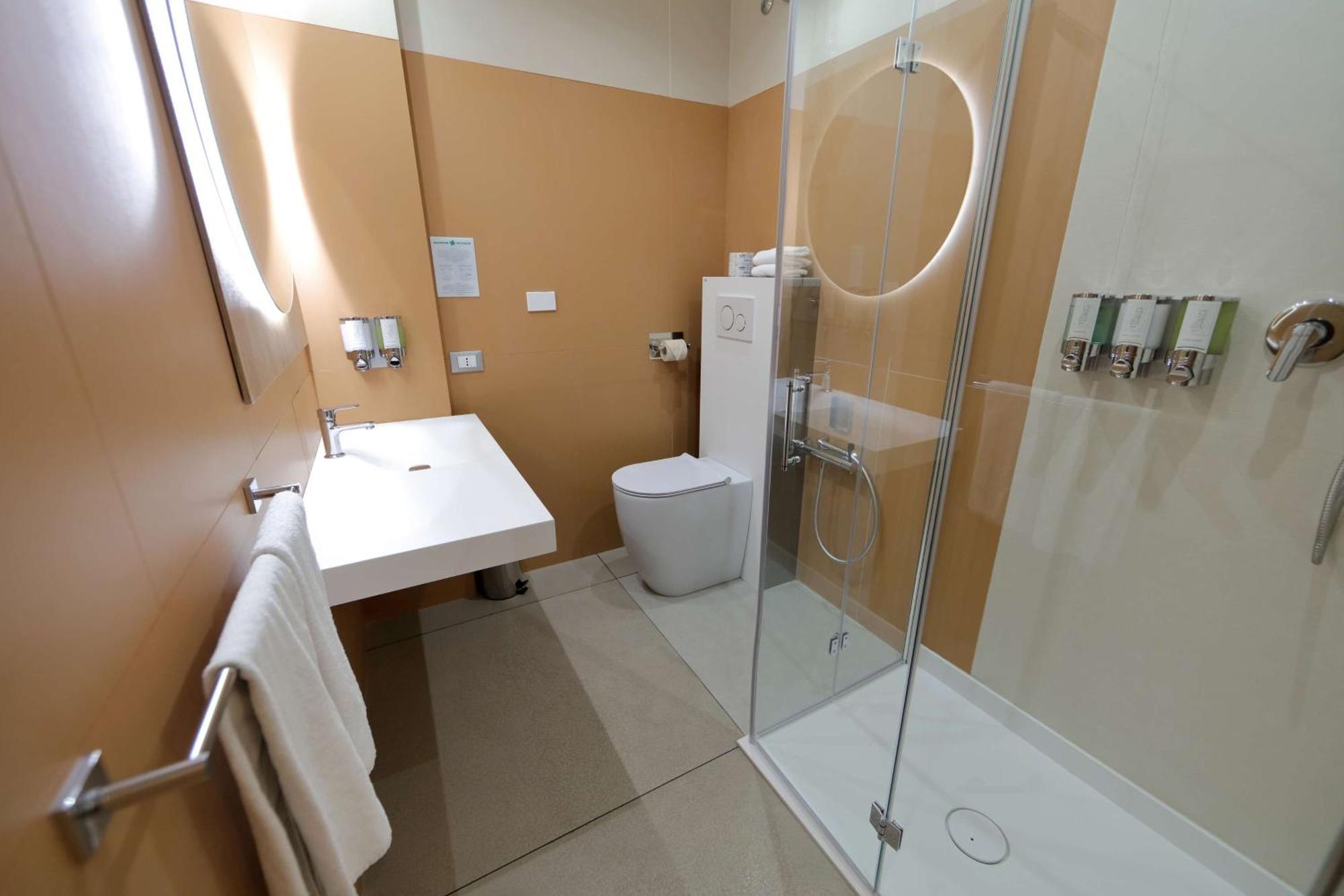 Hampton By Hilton Rome North Fiano Romano Esterno foto