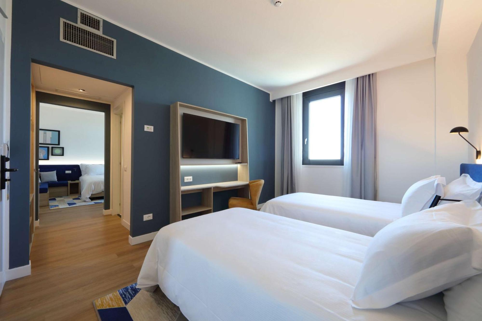 Hampton By Hilton Rome North Fiano Romano Esterno foto